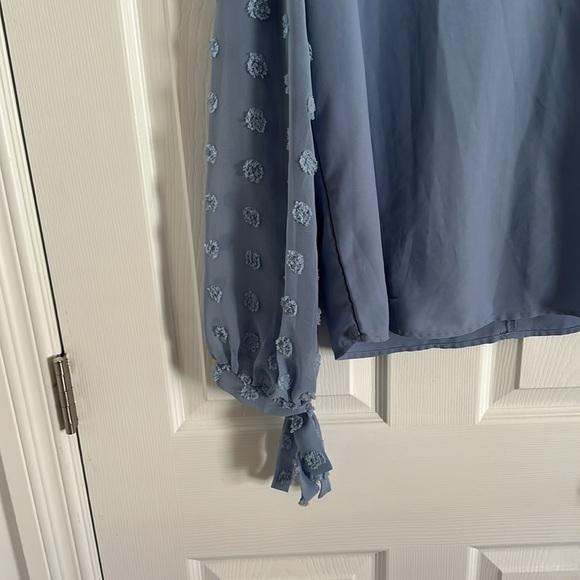 SHEIN Blouse - Picture 3 of 3